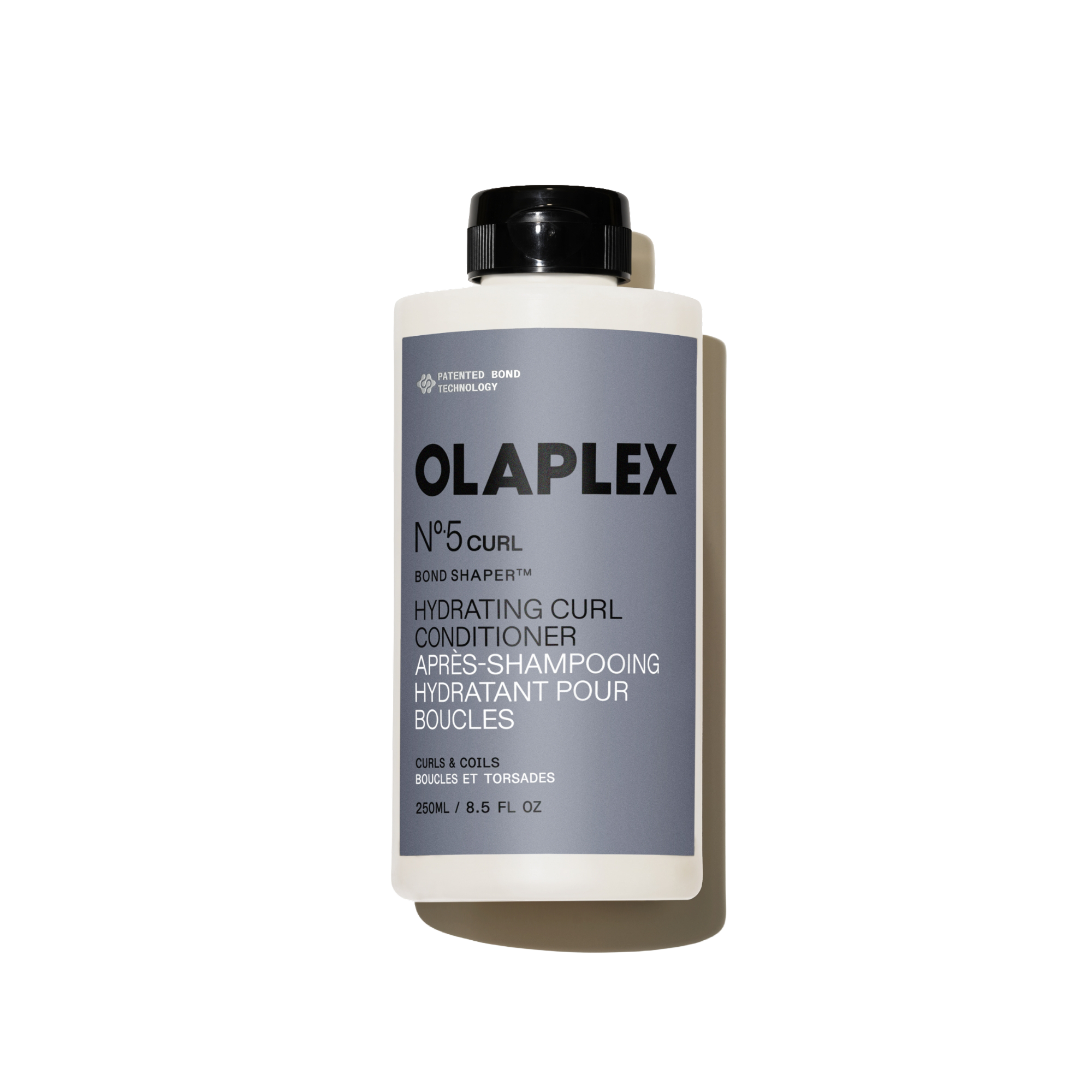 Flacone di Olaplex N°.5CURL Bond Shaper Hydrating Curl Conditioner da 250 ml su sfondo bianco