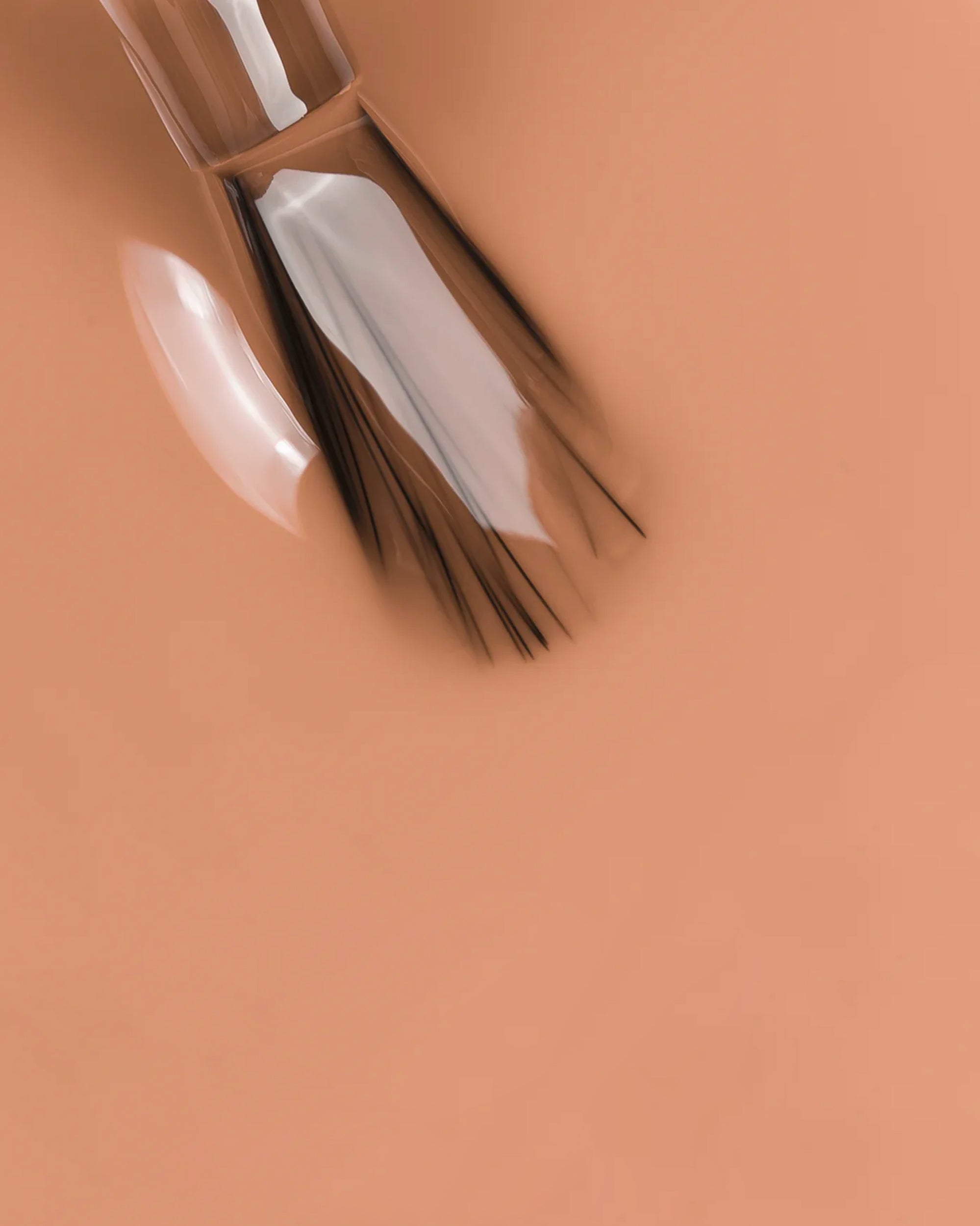 Mesauda Shine N'Wear 224 NUDE smalto applicato colore nude