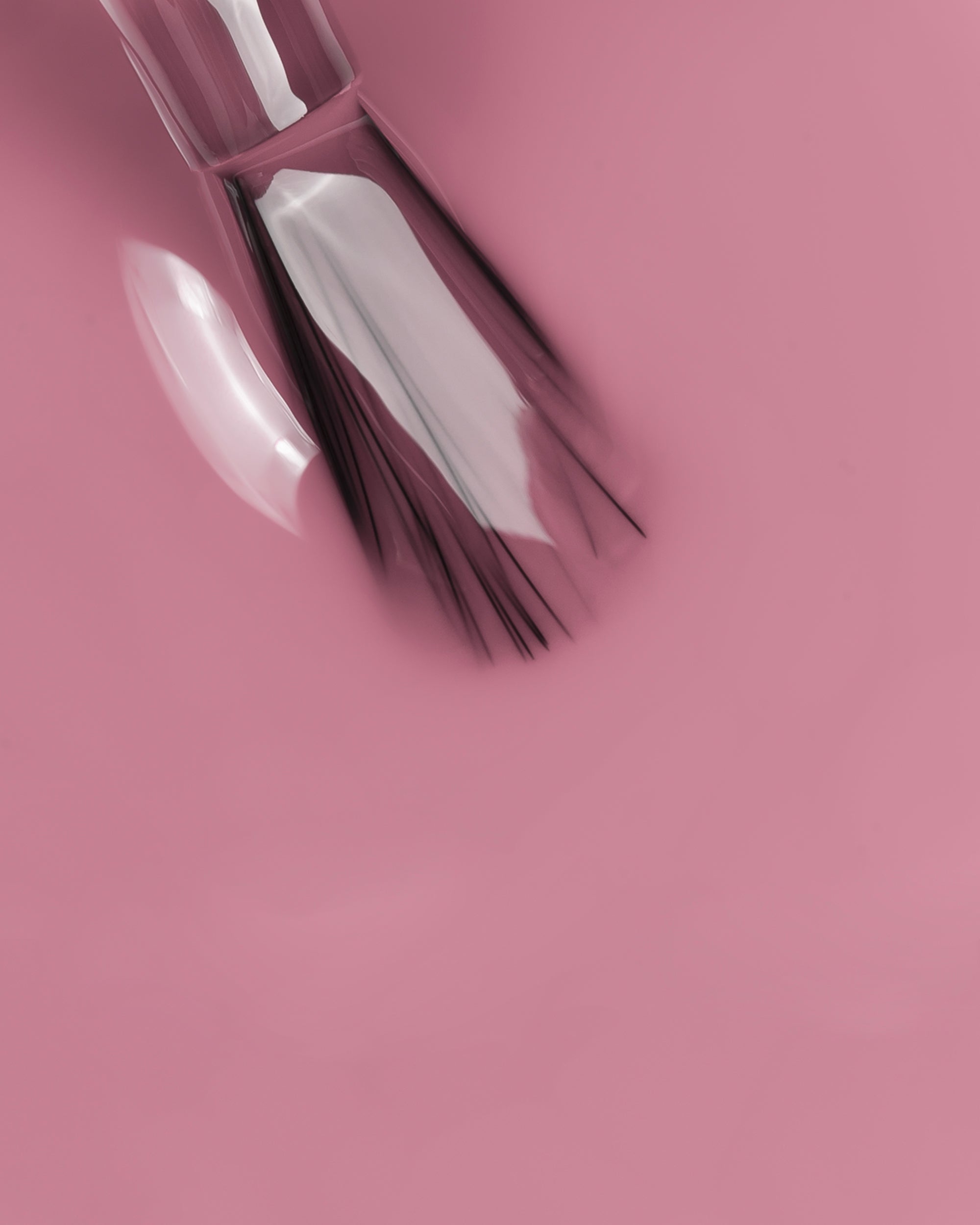 Mesauda Shine N'Wear 242 DESIRE smalto applicato colore rosa