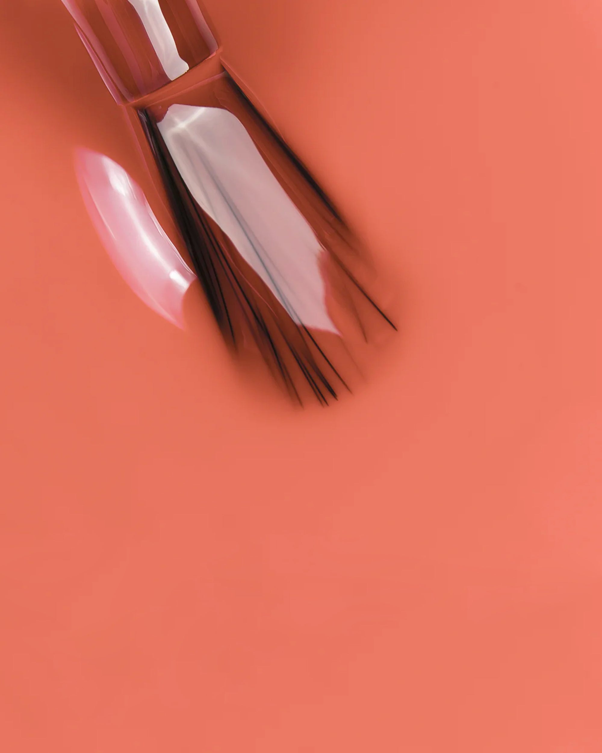 Mesauda Shine N'Wear 251 PEACHY NUDE smalto applicato colore arancione