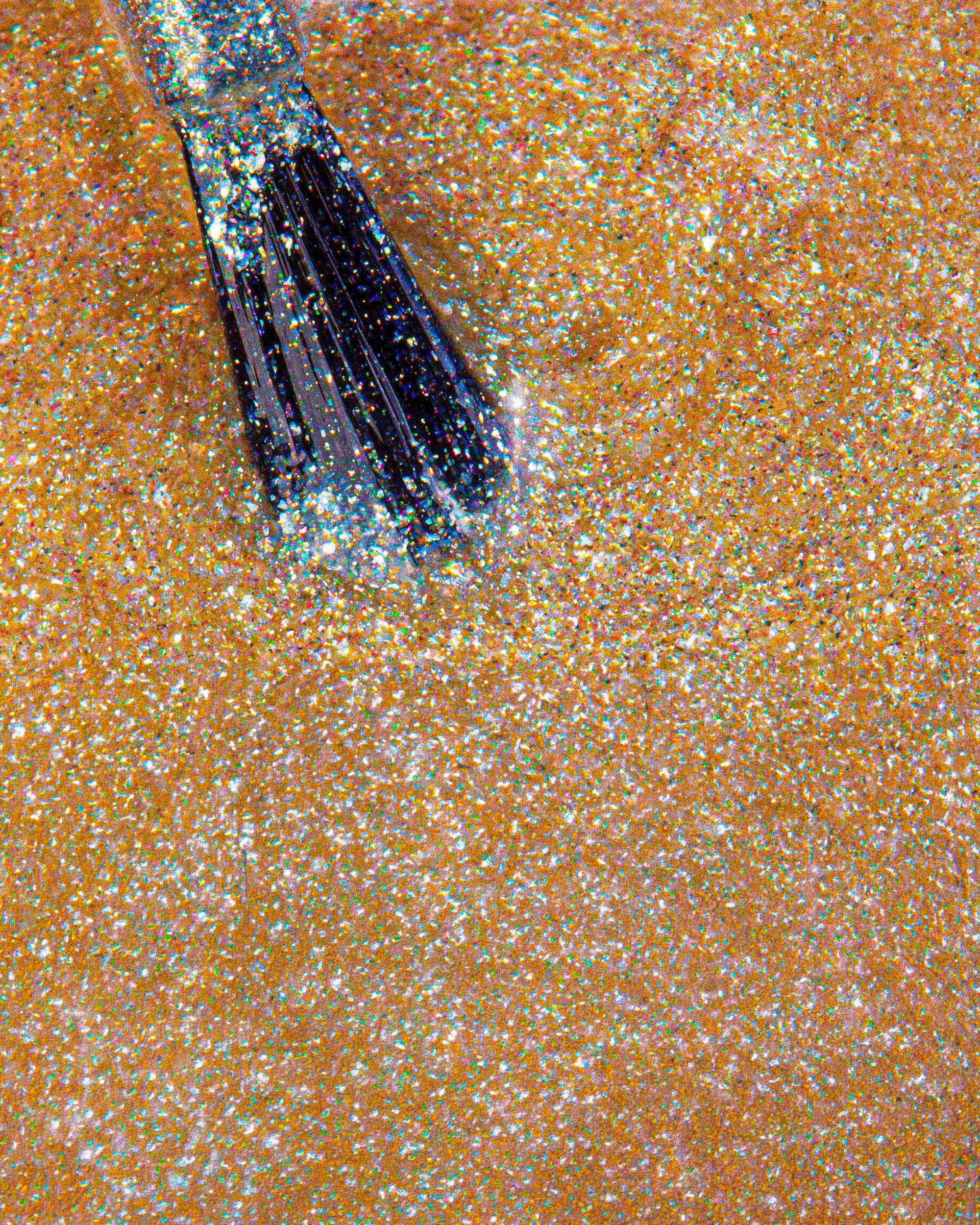 Mesauda Shine N'Wear 313 NEBULA smalto applicato colore rosso