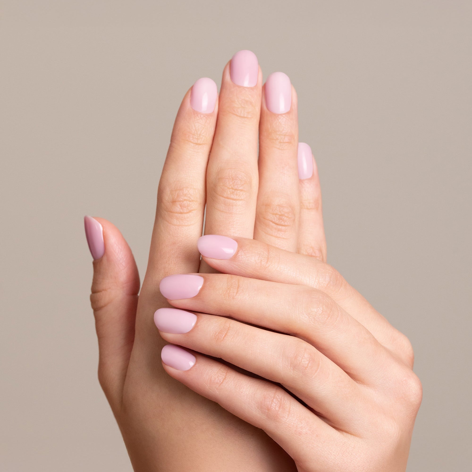 Mesauda Gelegant 201 SLEEPY GIRL smalto semipermanente applicato su unghie mano colore rosa