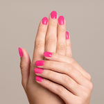 Mesauda Gelegant 405 FEMME FATAL smalto semipermanente applicato su unghie mano colore rosa intenso